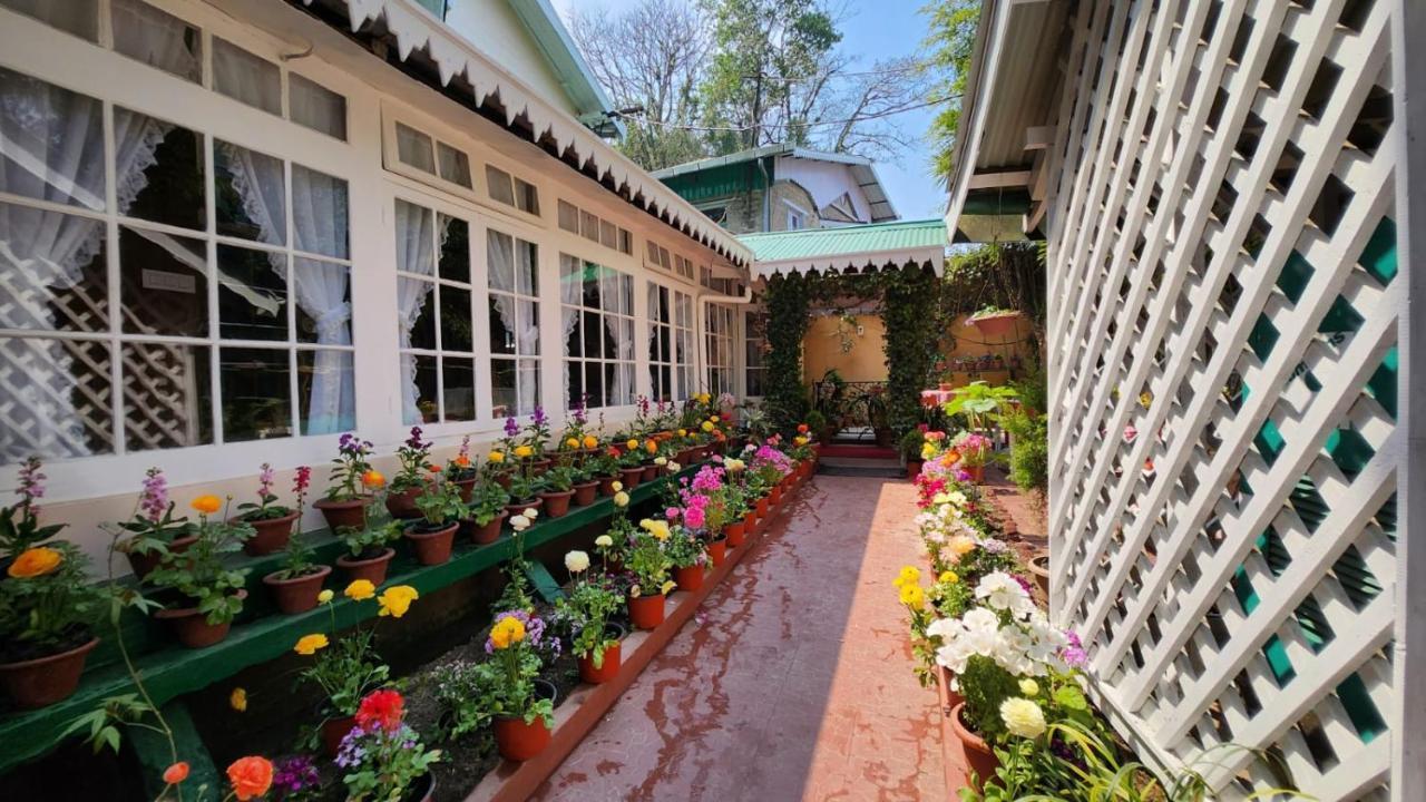 Ivanhoe Hotel Darjeeling  Eksteriør bilde